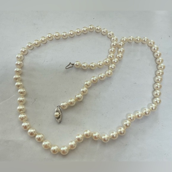 Vintage 50's Japanese AKOYA Cultured Pearl Necklace w/ 14K Clasp